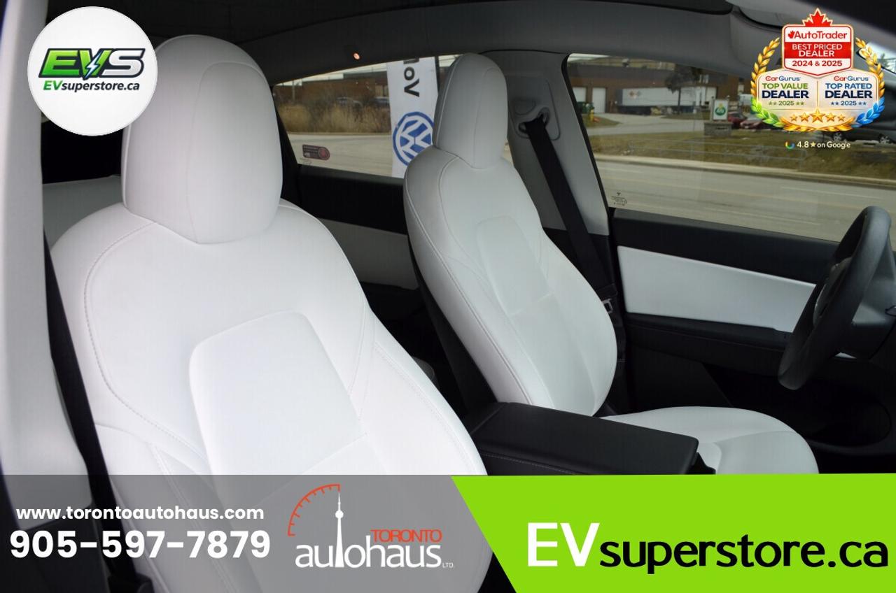 2022 Tesla Model Y PERFORMANCE I WHITE INT I AT EVSUPERSTORE.CA Photo