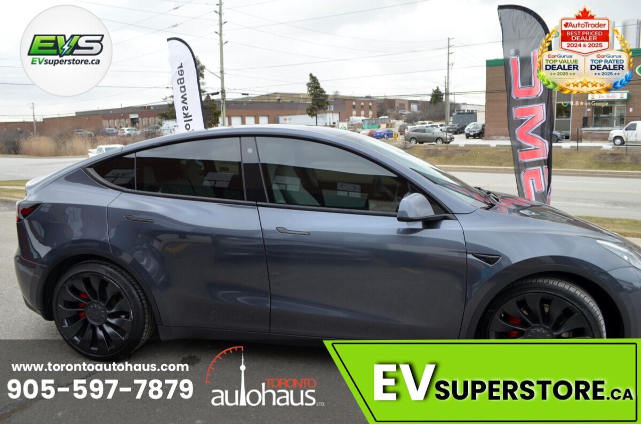 2022 Tesla Model Y PERFORMANCE I WHITE INT I AT EVSUPERSTORE.CA Photo