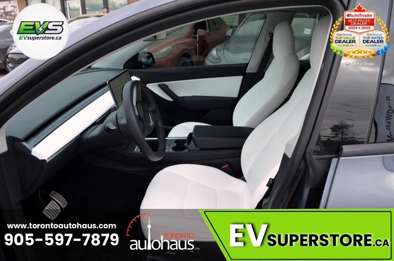 2022 Tesla Model Y PERFORMANCE I WHITE INT I AT EVSUPERSTORE.CA Photo