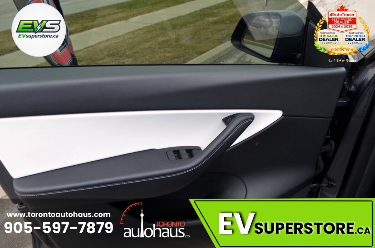2022 Tesla Model Y PERFORMANCE I WHITE INT I AT EVSUPERSTORE.CA Photo