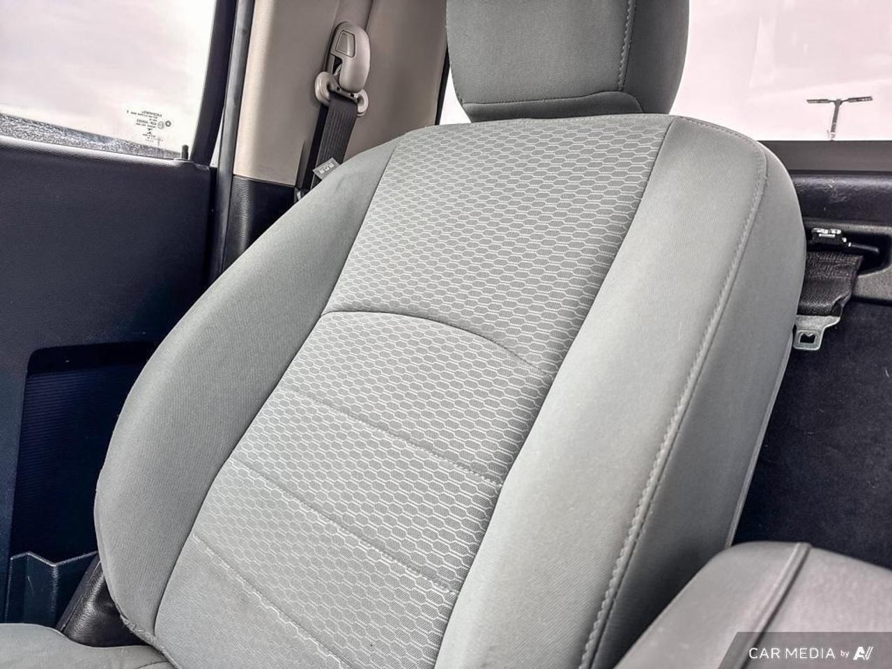 2019 RAM 1500 Classic SLT SLT   BACKUP CAM   BLUETOOTH   KEYLESS ENTRY Photo