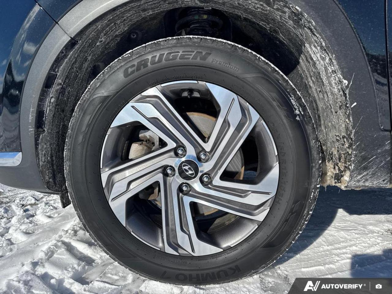 2023 Hyundai Santa Fe Preferred w/Trend Package BACKUP CAM   BLUETOOTH Photo