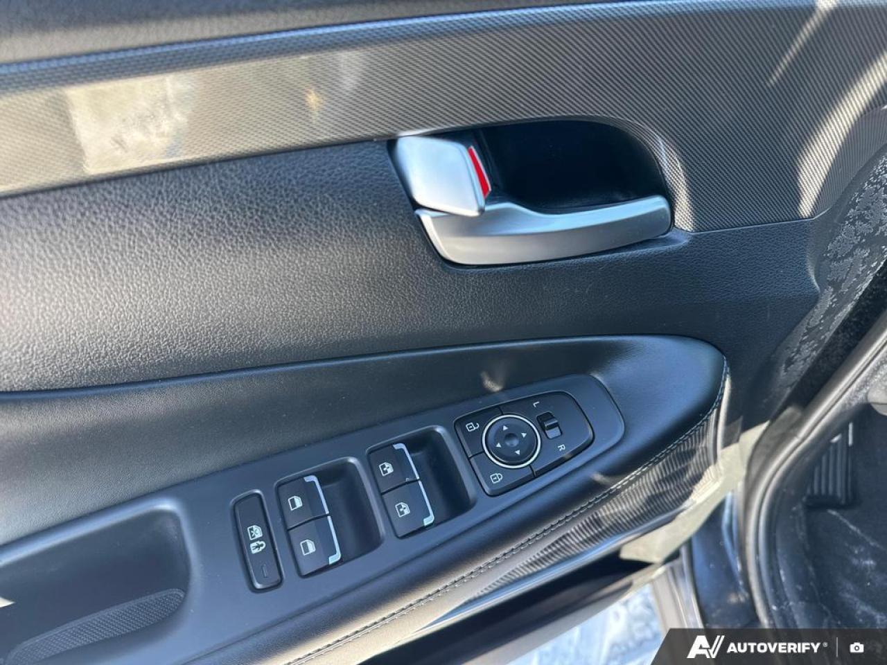 2023 Hyundai Santa Fe Preferred w/Trend Package BACKUP CAM   BLUETOOTH Photo