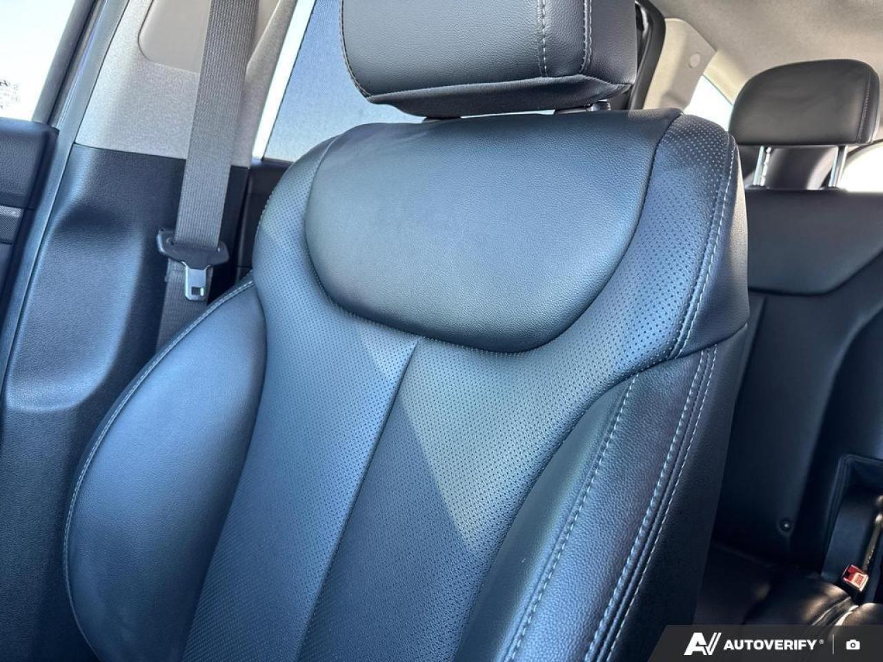 2023 Hyundai Santa Fe Preferred w/Trend Package BACKUP CAM   BLUETOOTH Photo