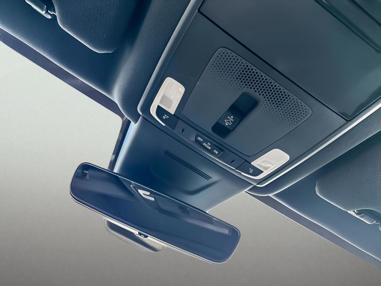 2024 Honda CR-V Hybrid EX-L Photo