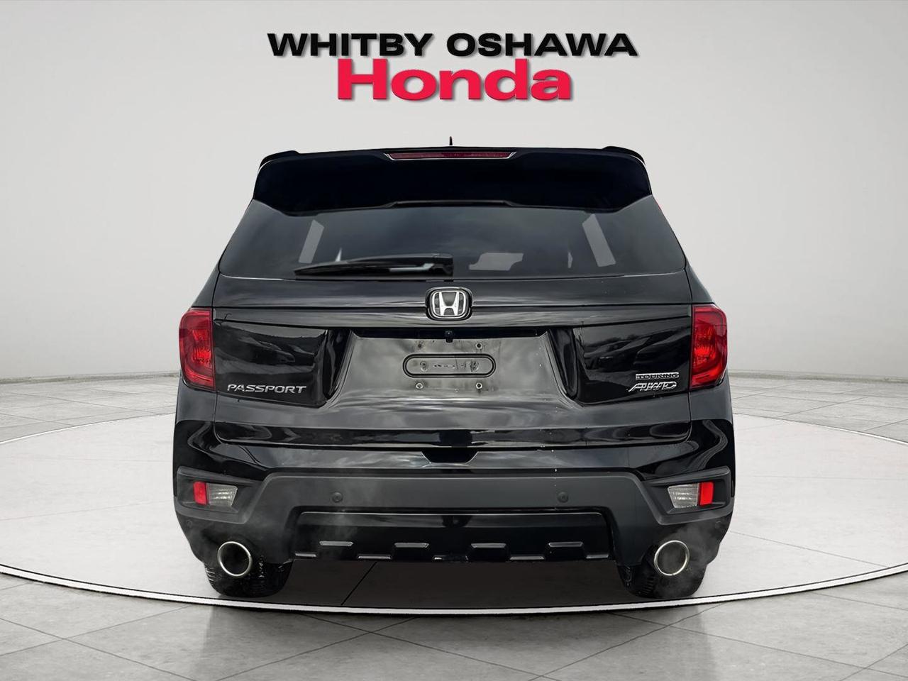 2023 Honda Passport Touring Photo3