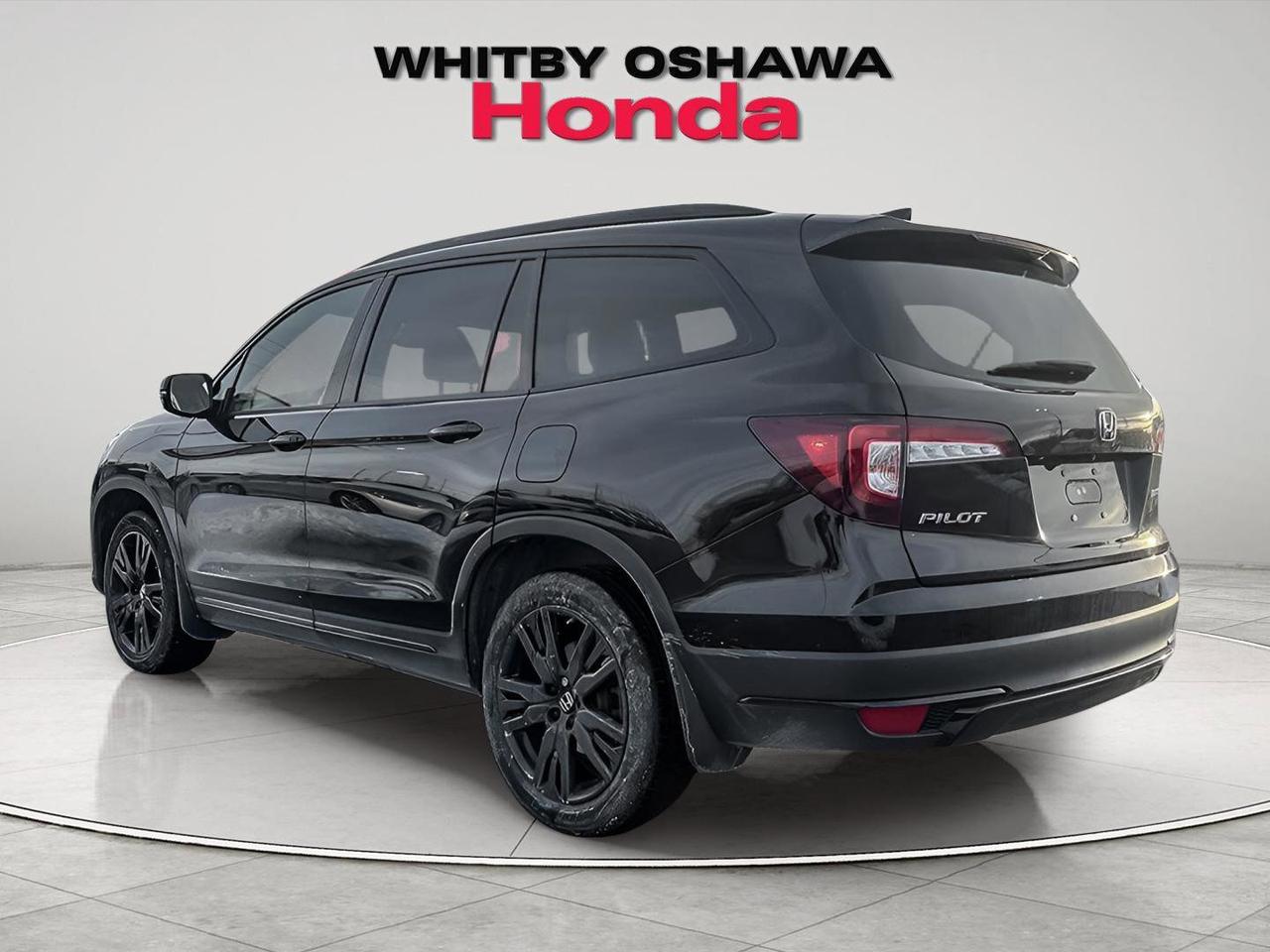 2022 Honda Pilot Black Edition Photo2