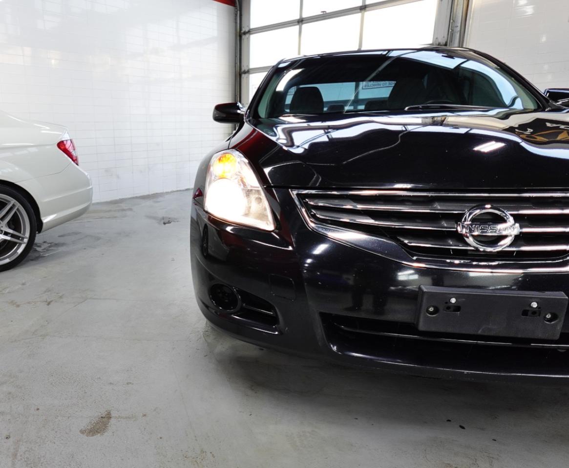 2010 Nissan Altima BUDGET FREINDLY,NO ACCIDENT,ALL SERVICE RECORDS Photo
