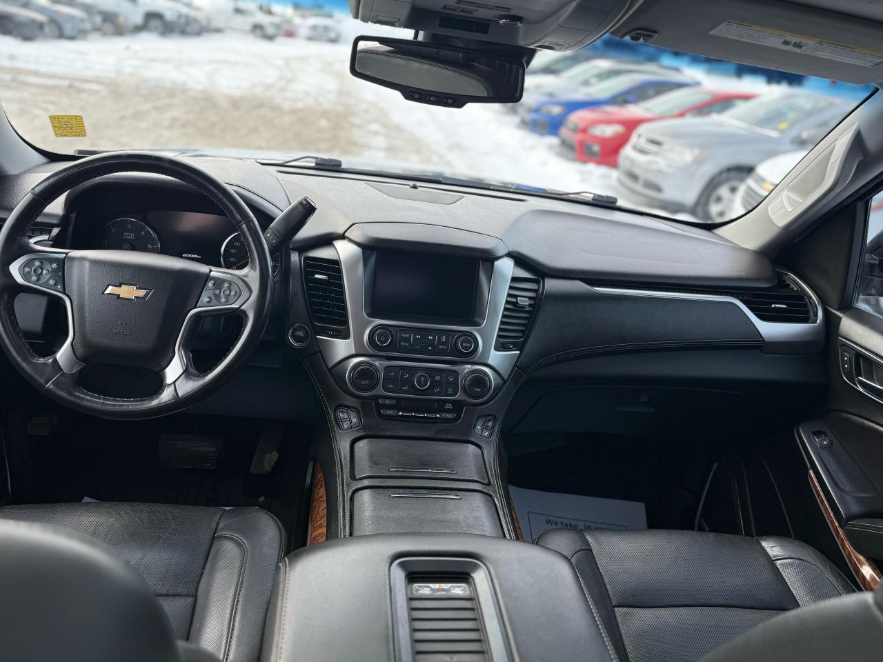 2018 Chevrolet Suburban Premier Photo