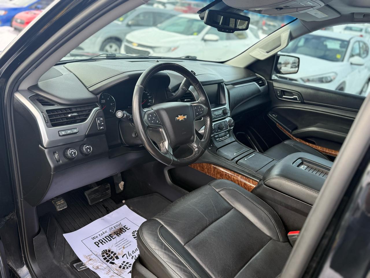 2018 Chevrolet Suburban Premier Photo