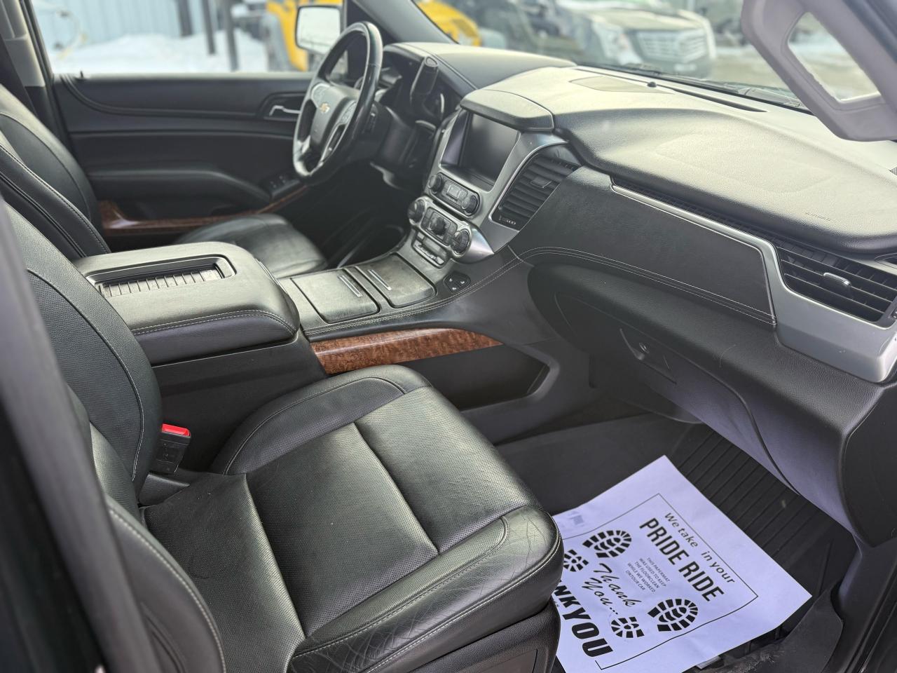 2018 Chevrolet Suburban Premier Photo