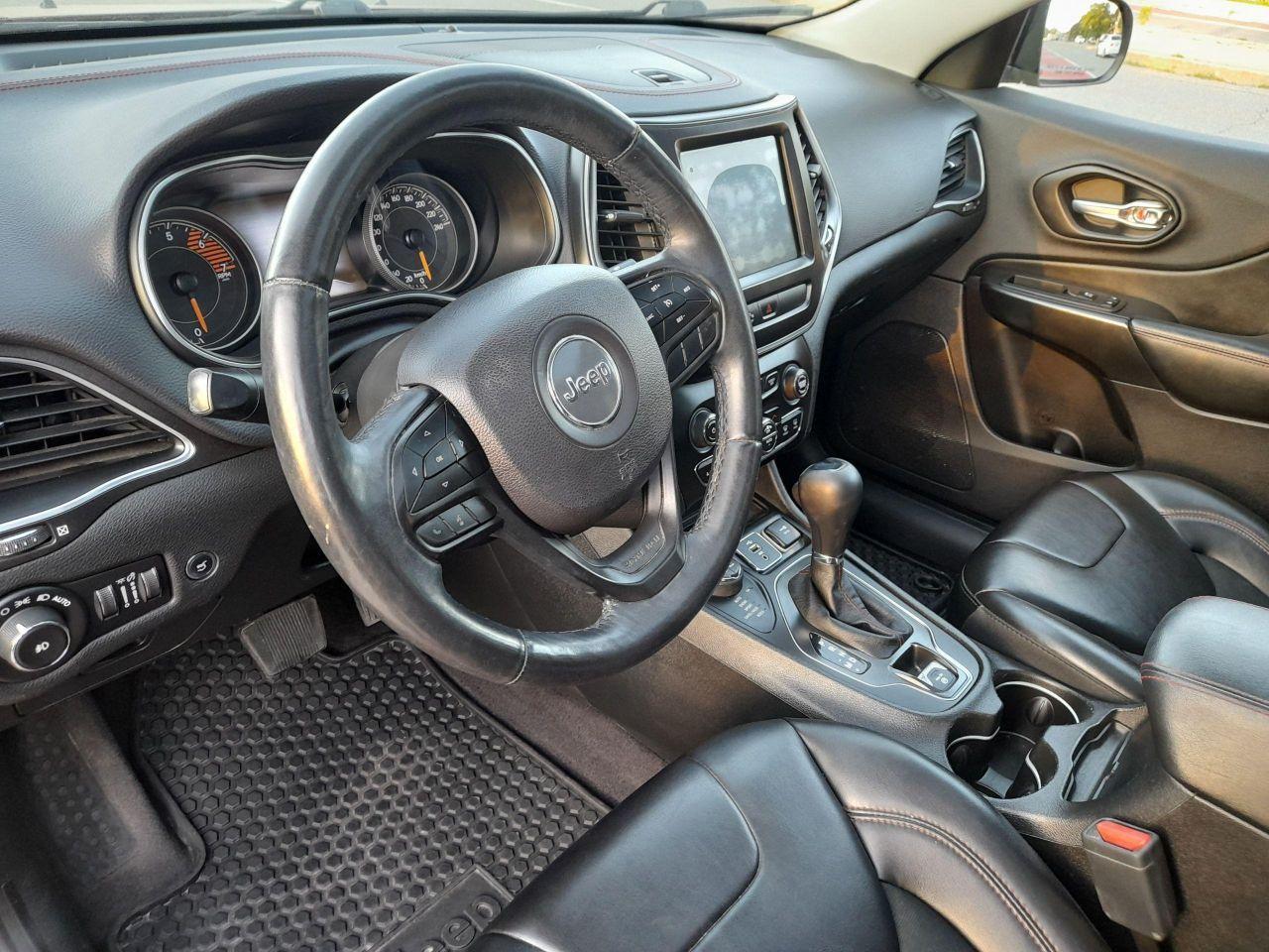 2019 Jeep Cherokee Trailhawk-LETHER-SR/F-NAV-BK CAM -BLUTOTH Photo