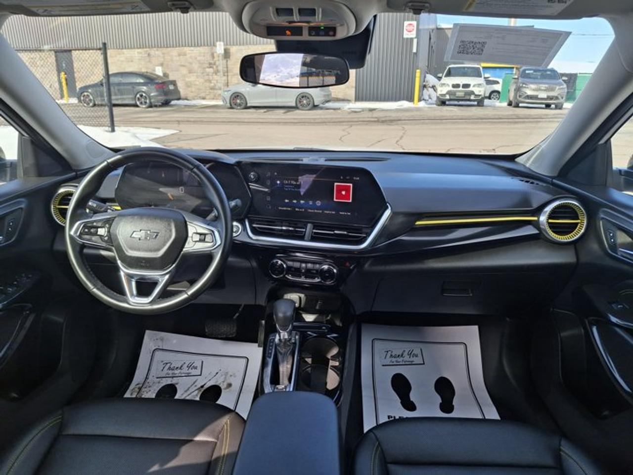 2024 Chevrolet Trax ACTIV | Leather | Sunroof | Heated Wheel + Seats | CarPlay + Android | Rear Camera and More ! Photo