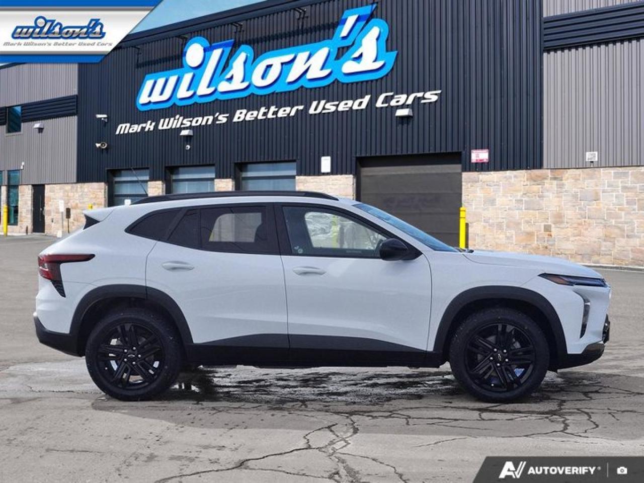 2024 Chevrolet Trax ACTIV | Leather | Sunroof | Heated Wheel + Seats | CarPlay + Android | Rear Camera and More ! Photo