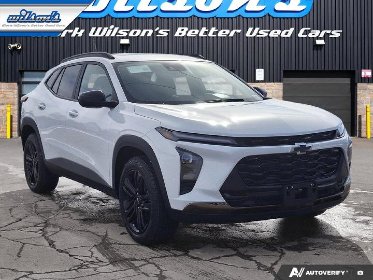 2024 Chevrolet Trax ACTIV | Leather | Sunroof | Heated Wheel + Seats | CarPlay + Android | Rear Camera and More ! Photo