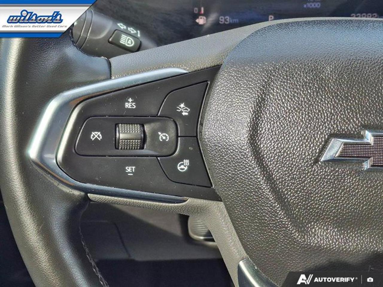 2024 Chevrolet Trax ACTIV | Leather | Sunroof | Heated Wheel + Seats | CarPlay + Android | Rear Camera and More ! Photo