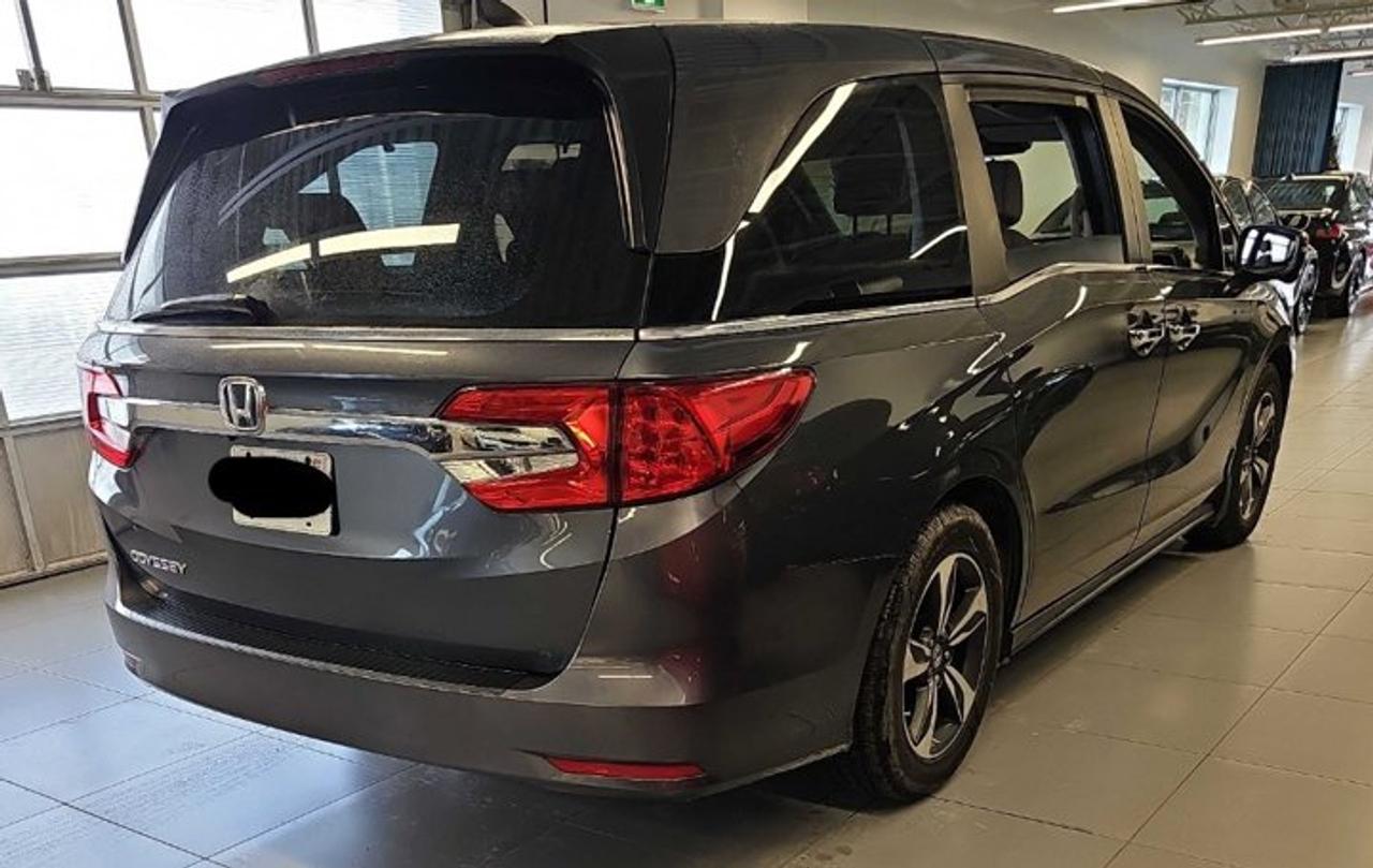 2019 Honda Odyssey EX | Sunroof | Power Sliding Doors | Adaptive Cruise | Heated Seats | Power Seat | CarPlay & More ! Photo