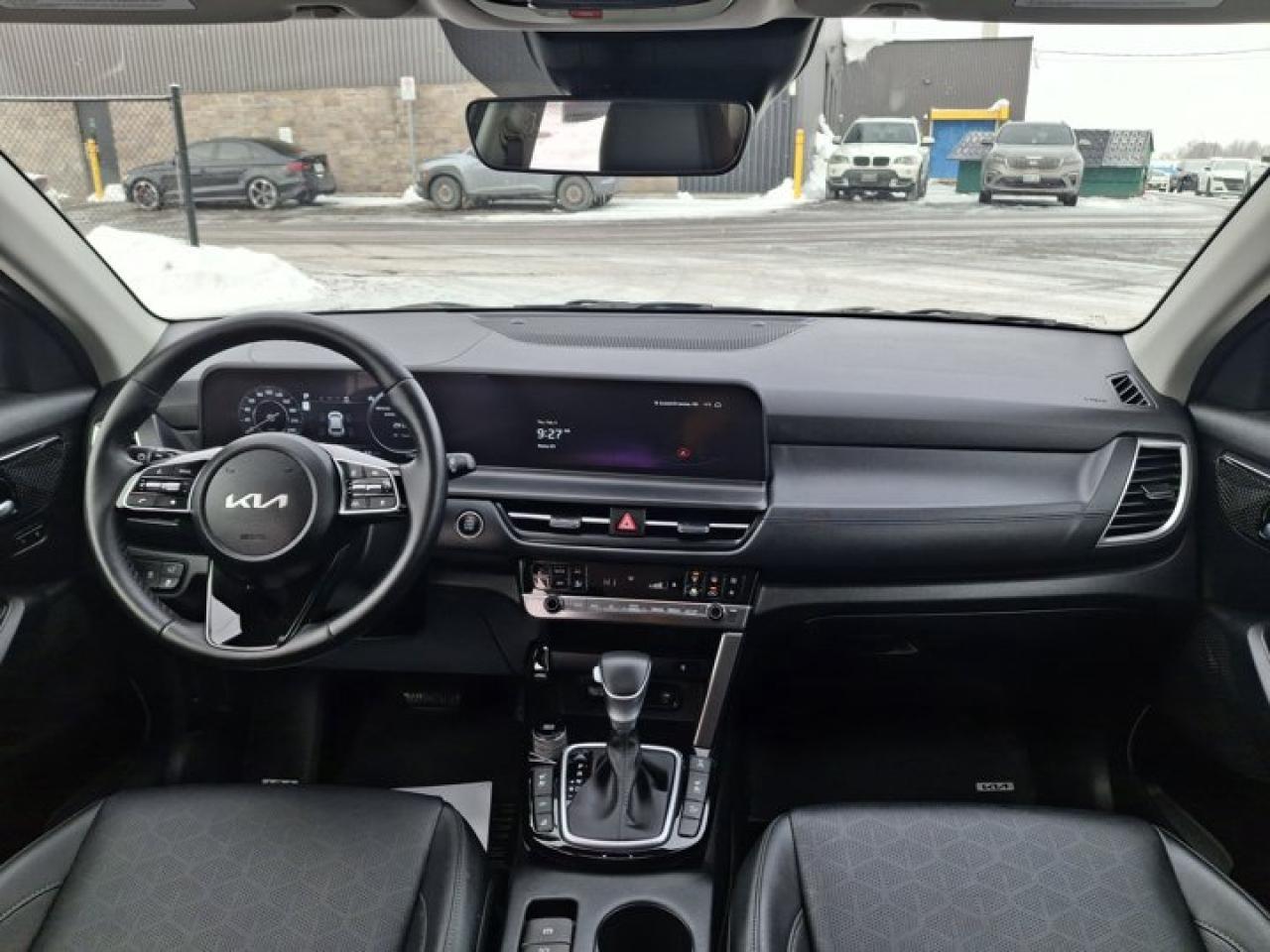 2025 Kia Seltos EX Premium AWD | Leather | Sunroof | Smart Cruise | Nav | Power Seat | Cooled Seats and More ! Photo