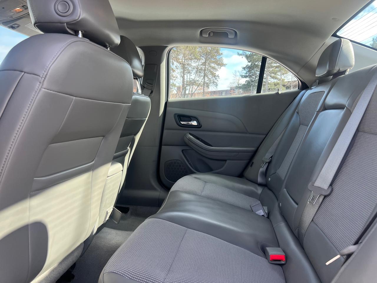 2014 Chevrolet Malibu LT-LOW KMS-EXTRA CLEAN-BK CAM-BLUETOOTH & MORE! Photo