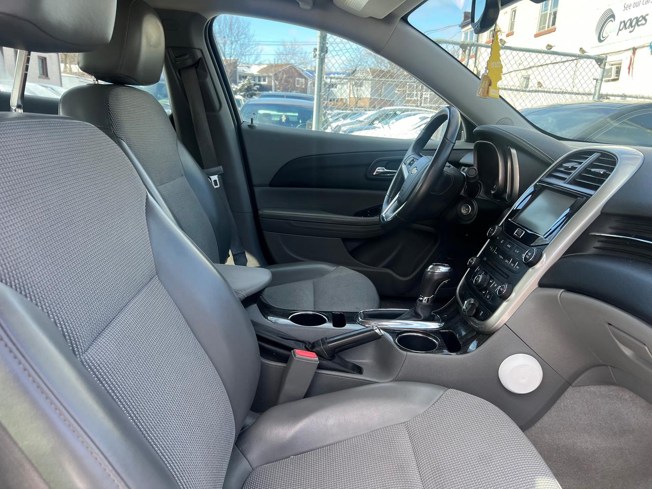 2014 Chevrolet Malibu LT-LOW KMS-EXTRA CLEAN-BK CAM-BLUETOOTH & MORE! Photo