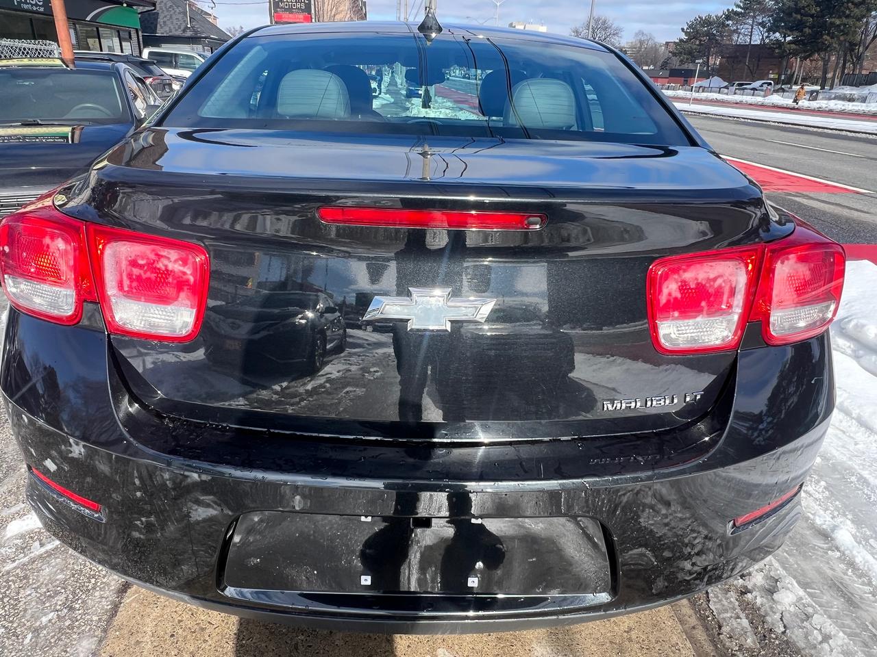 2014 Chevrolet Malibu LT-LOW KMS-EXTRA CLEAN-BK CAM-BLUETOOTH & MORE! Photo