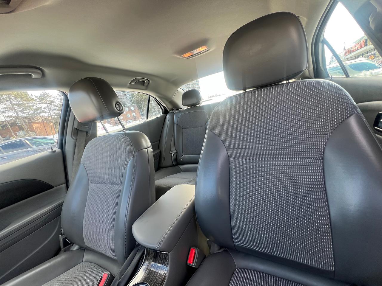 2014 Chevrolet Malibu LT-LOW KMS-EXTRA CLEAN-BK CAM-BLUETOOTH & MORE! Photo