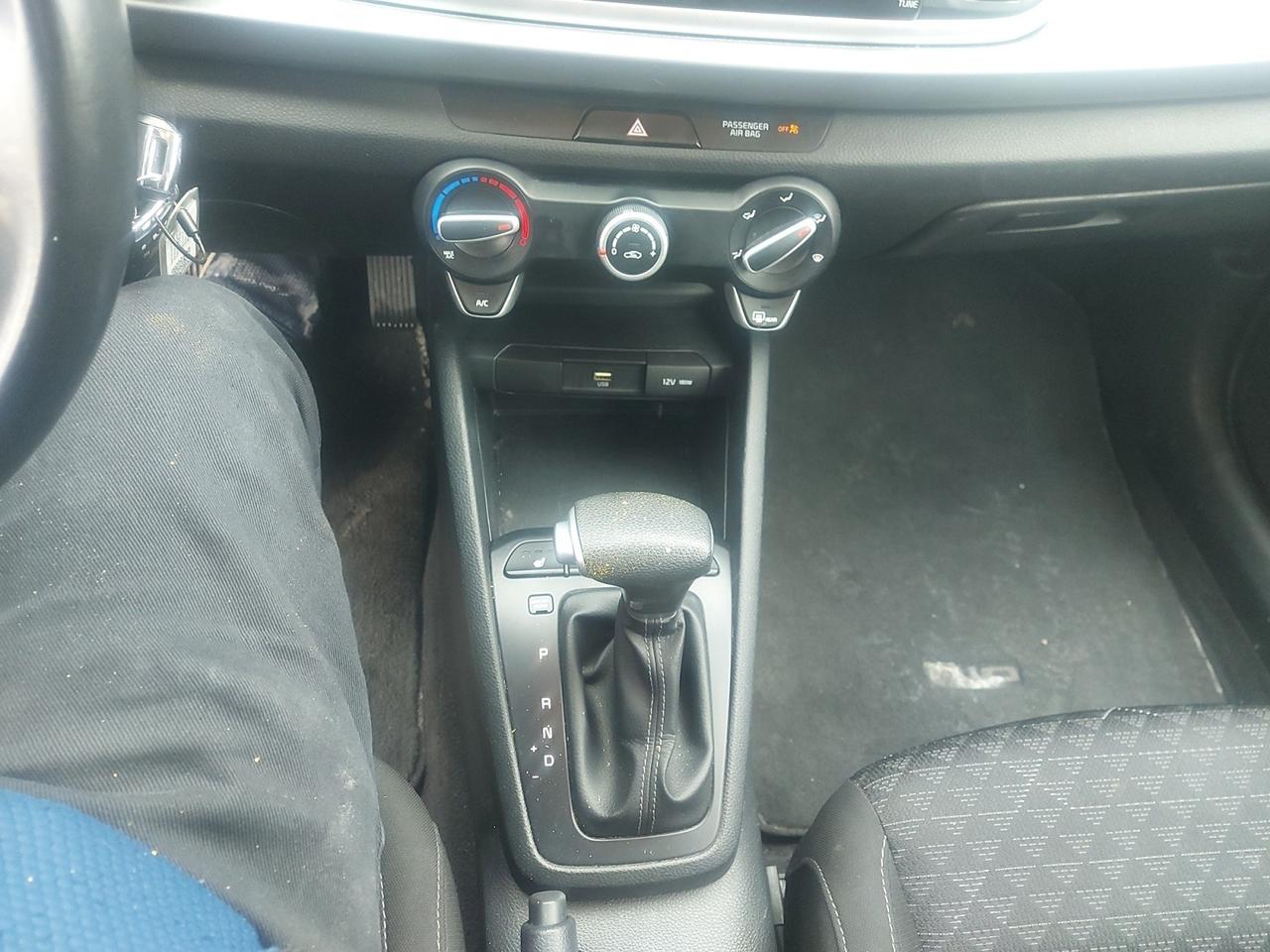 2023 Kia Rio LX Photo