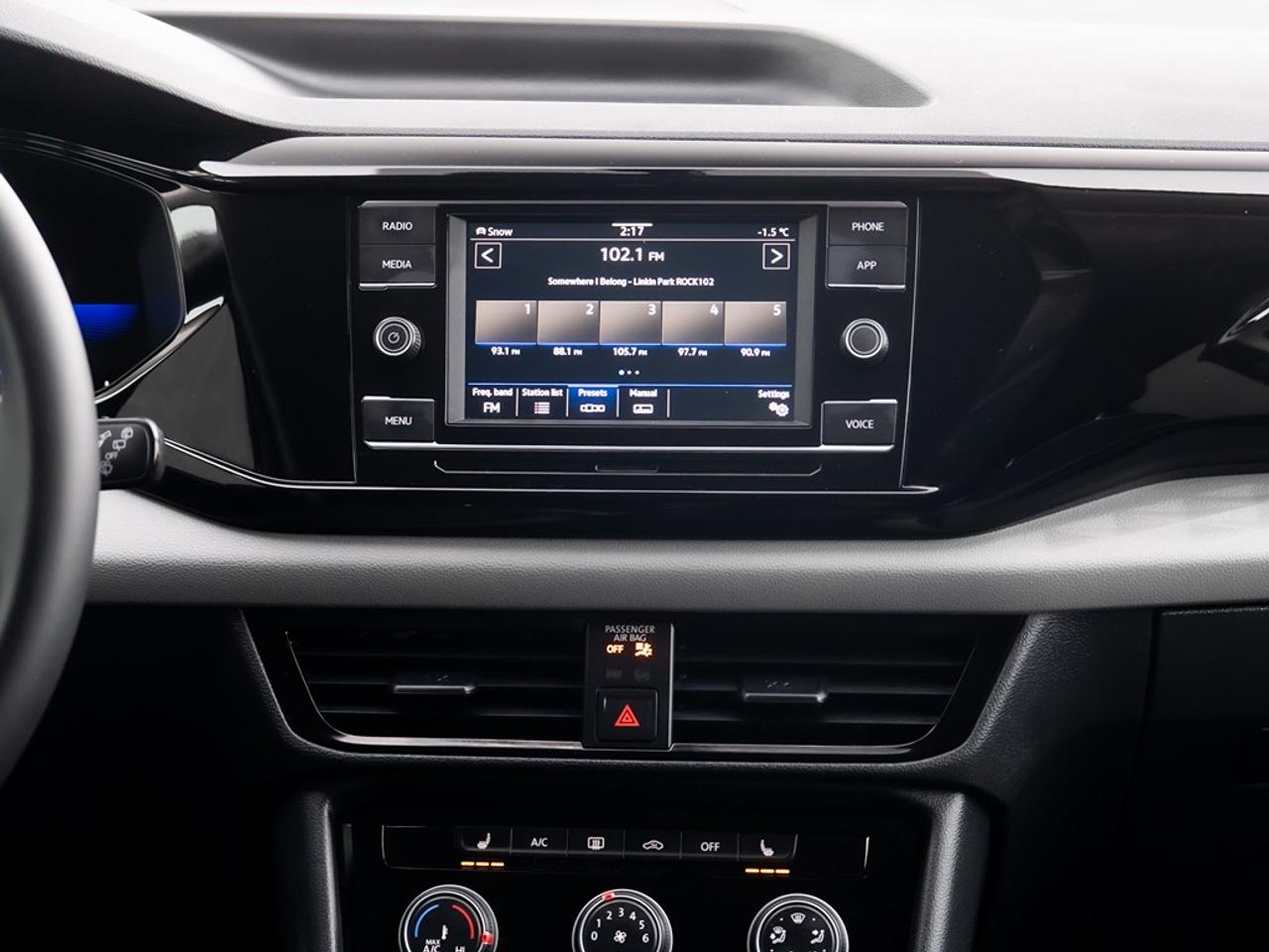 2023 Volkswagen Taos Trendline Photo8