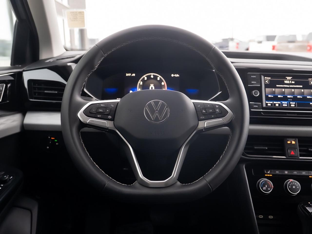 2023 Volkswagen Taos Trendline Photo10