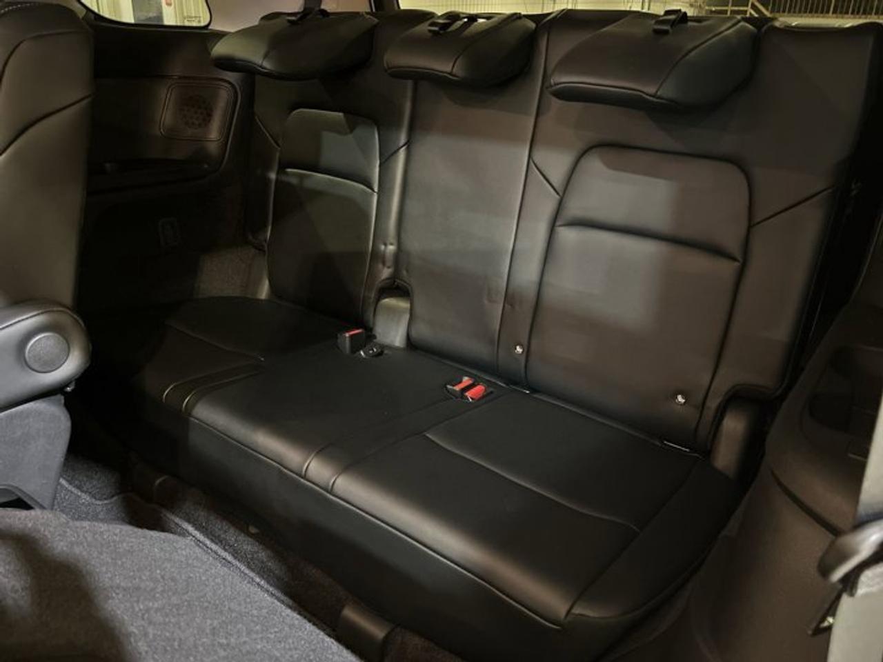 2024 Nissan Pathfinder Pathfinder Platinum 4X4 | 7 Passenger | Photo