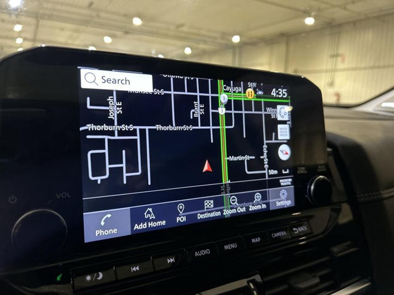 2024 Nissan Pathfinder Pathfinder Platinum 4X4 | 7 Passenger | Photo