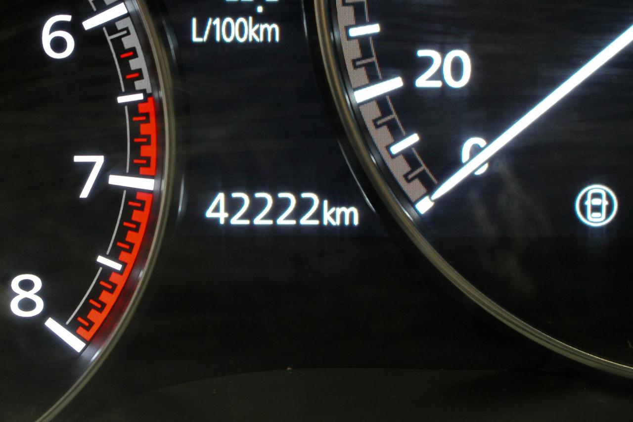 2020 Mazda CX-30 GS LOW KMS - HEATED FRONT SEATS/STEERING WHEEL - CLOTH UPHOLSTERY Photo