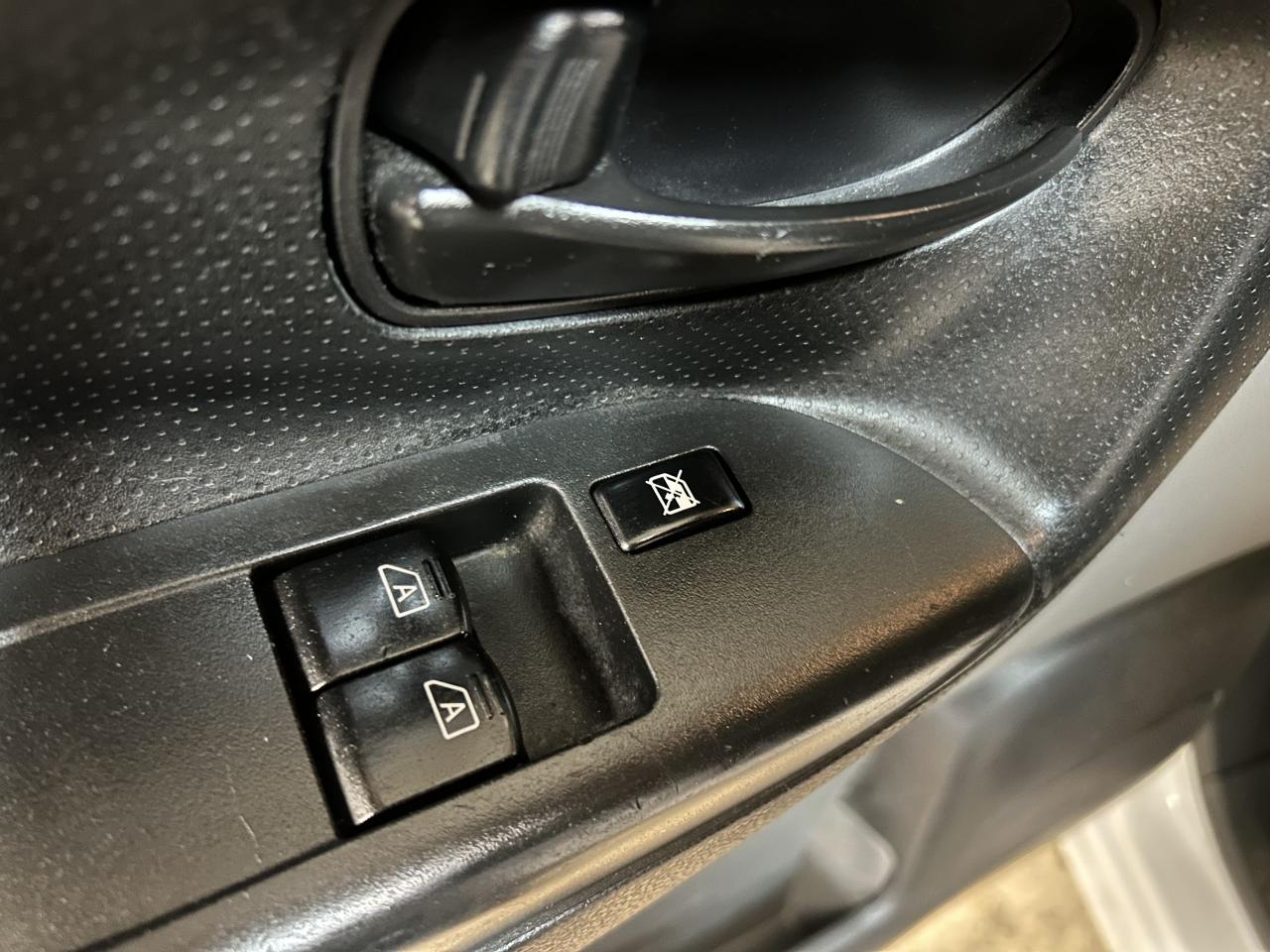 2015 Chevrolet City Express LS Photo