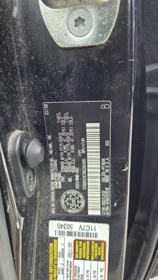 2009 Toyota Sienna LE, LEATHER, UNDERCOATED, WELL MAINTAINED Photo