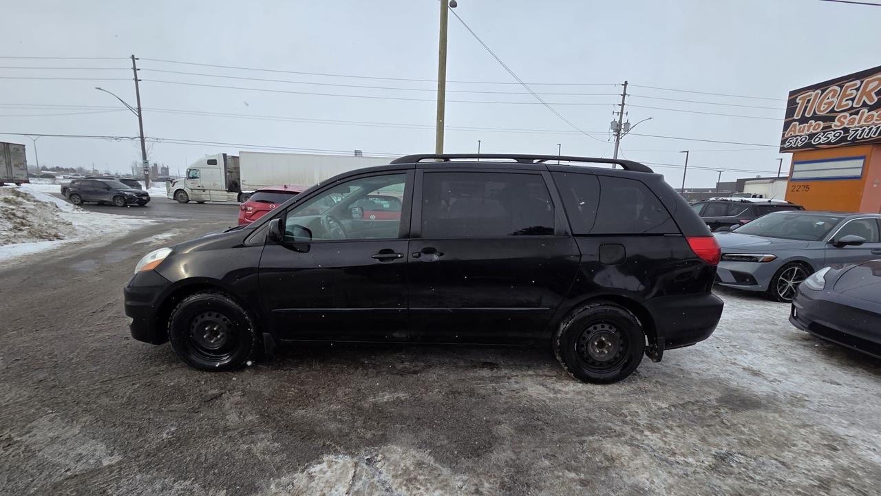 2009 Toyota Sienna LE, LEATHER, UNDERCOATED, WELL MAINTAINED Photo