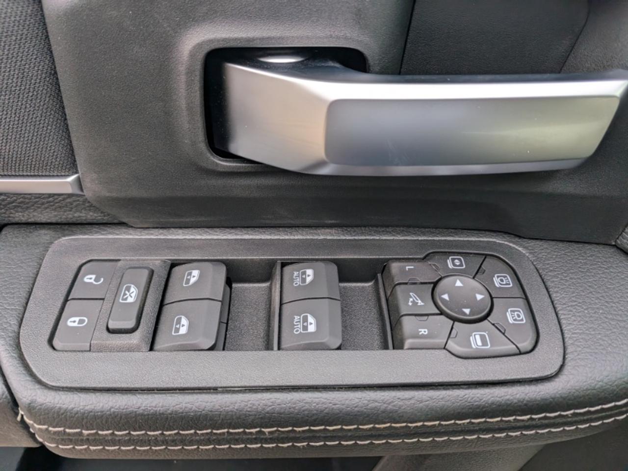 2026 RAM 2500 Big Horn Photo