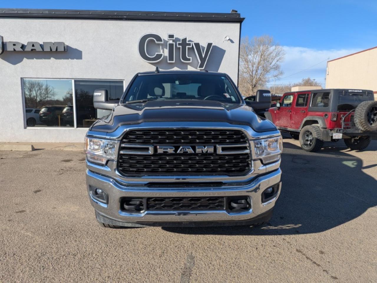 2024 RAM 3500 Big Horn Photo