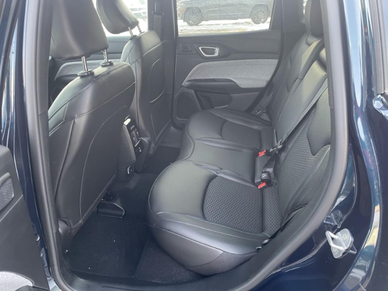 2026 Jeep Compass NORTH Photo