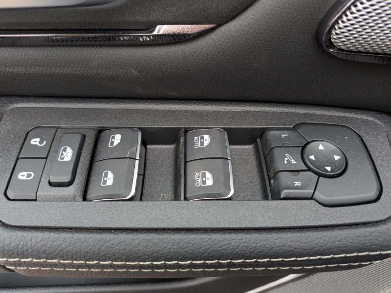 2026 RAM 1500 SPORT Photo