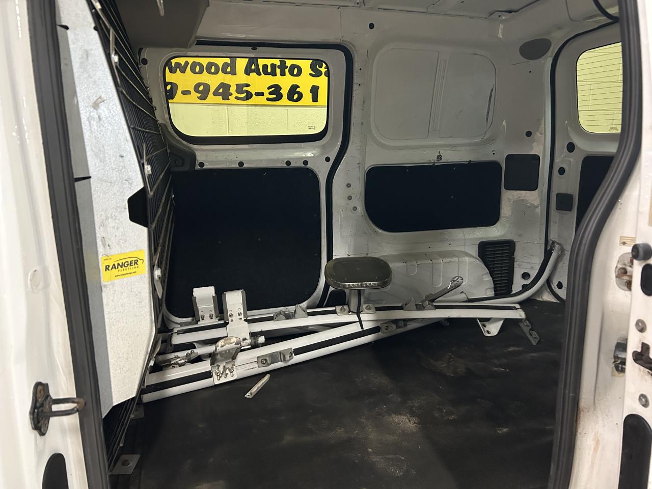 2015 Chevrolet City Express LS Photo