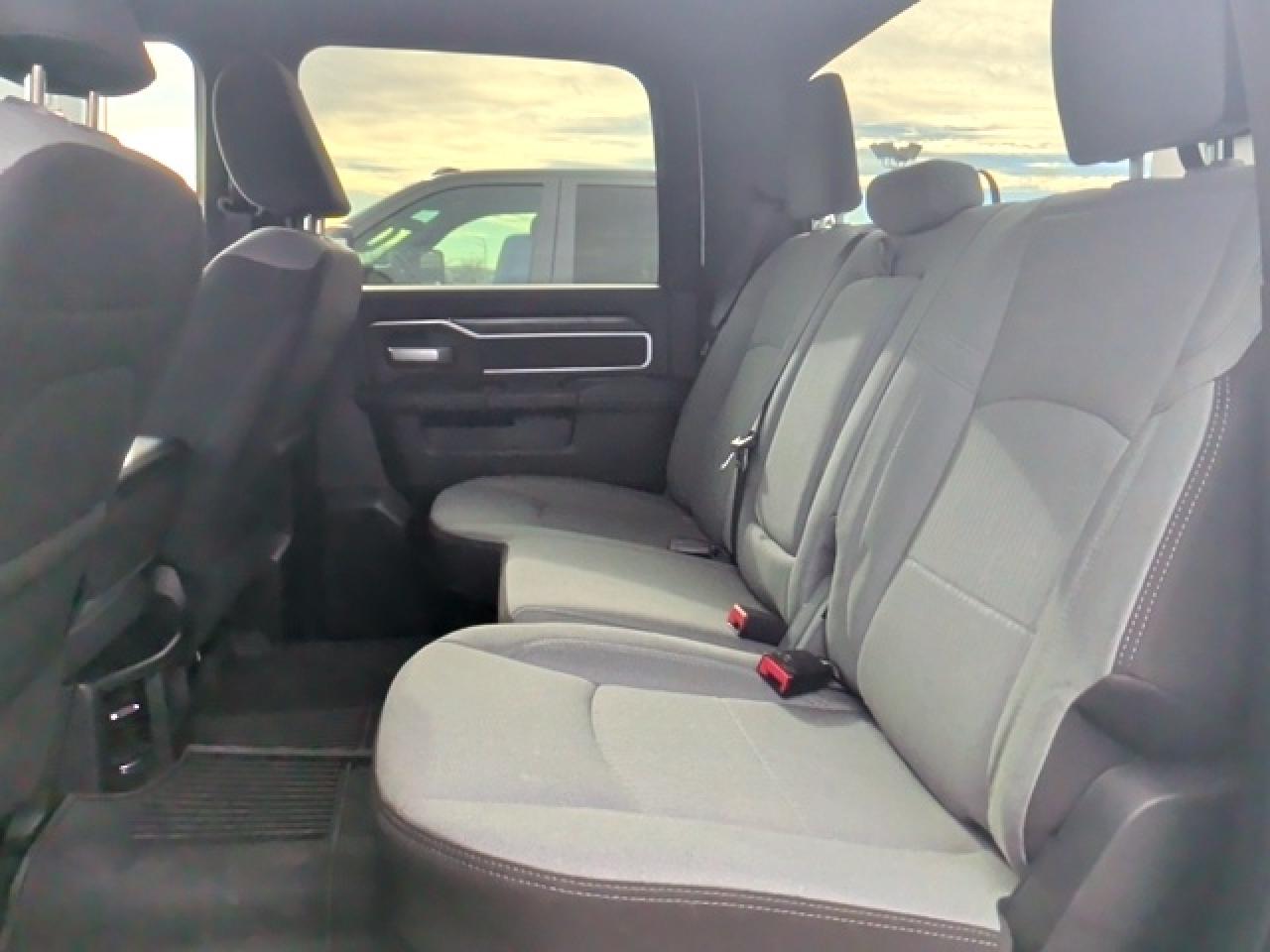 2024 RAM 3500 Big Horn Photo