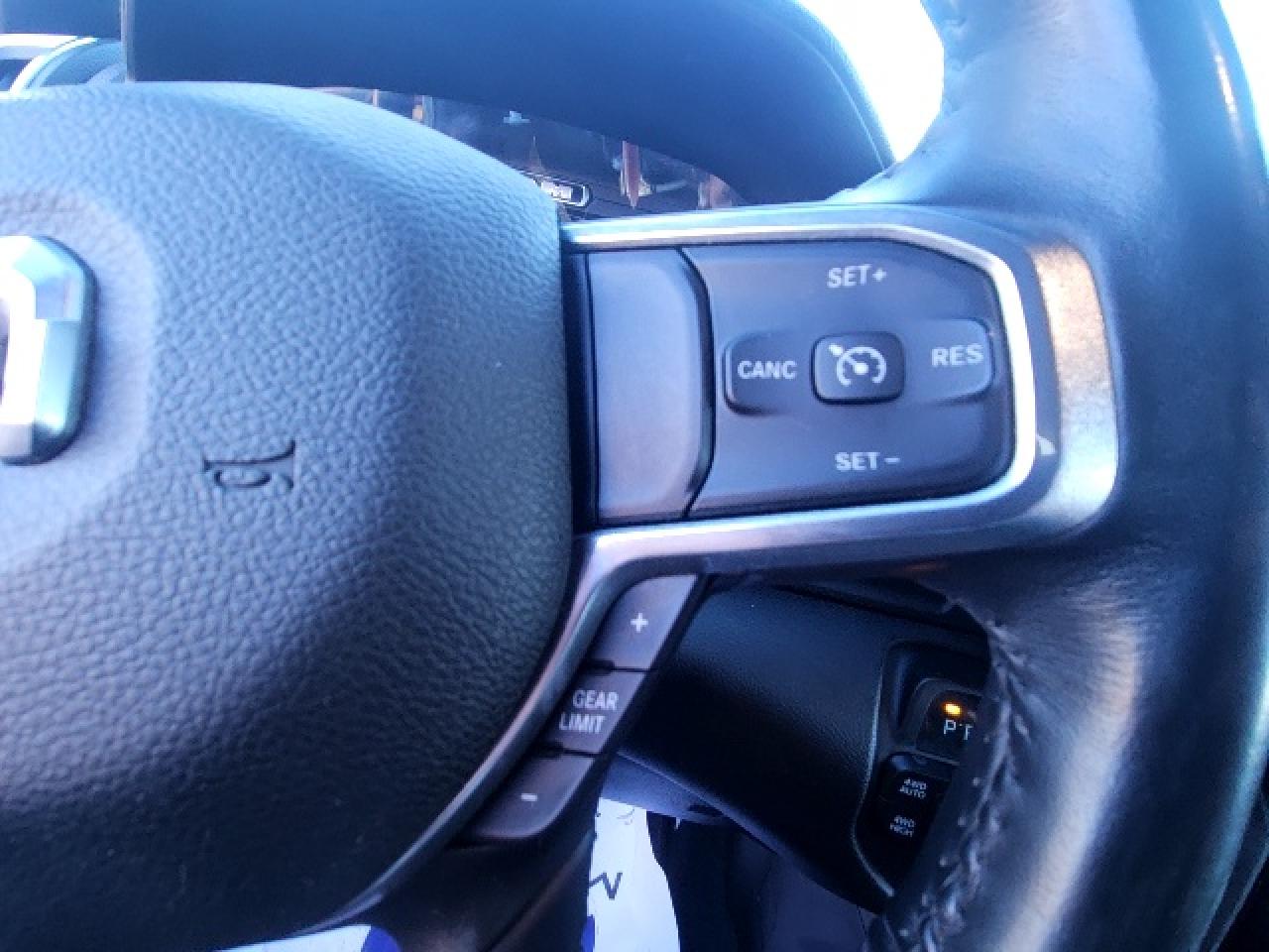 2022 RAM 1500 Laramie Photo