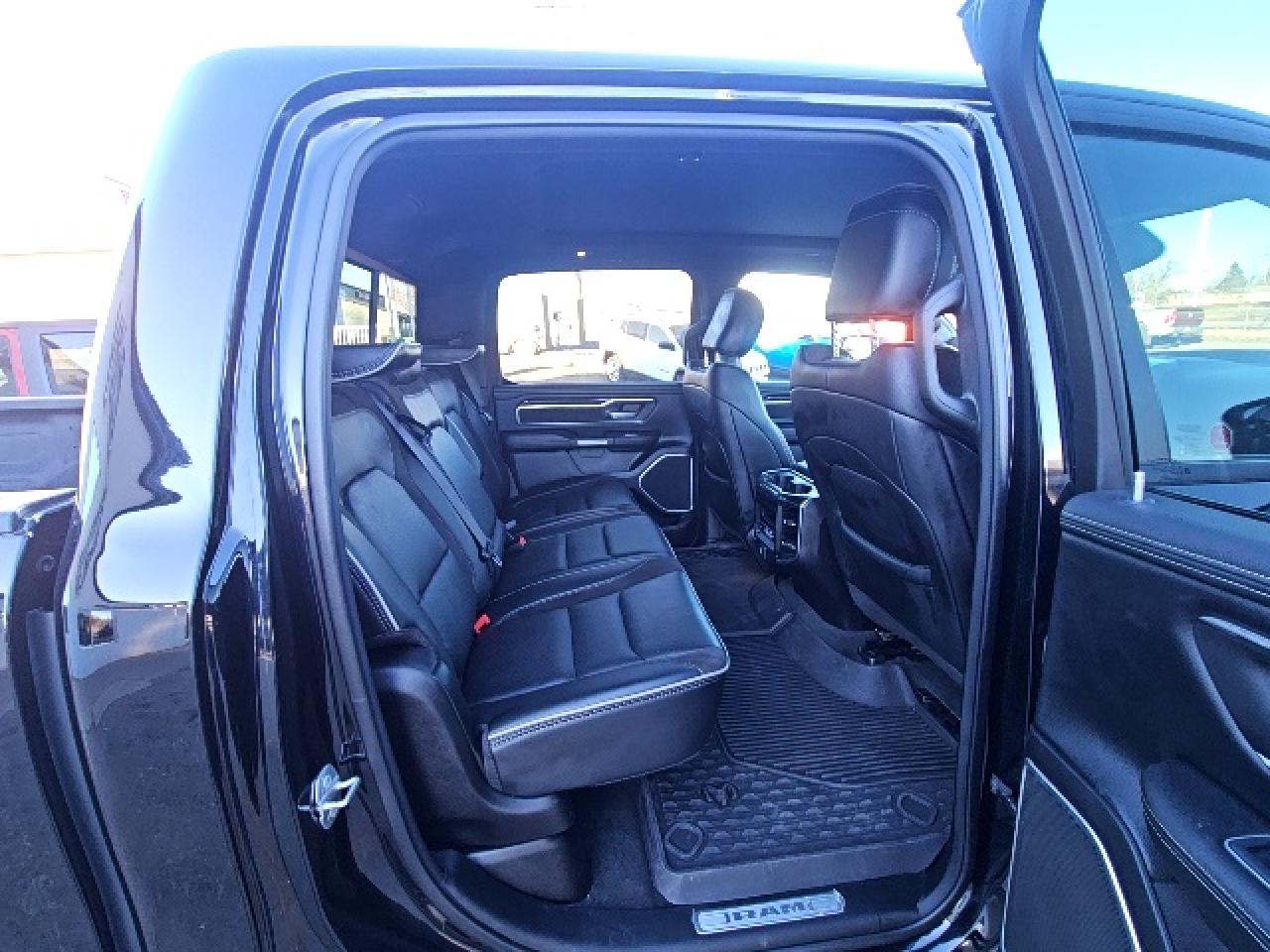 2022 RAM 1500 Laramie Photo