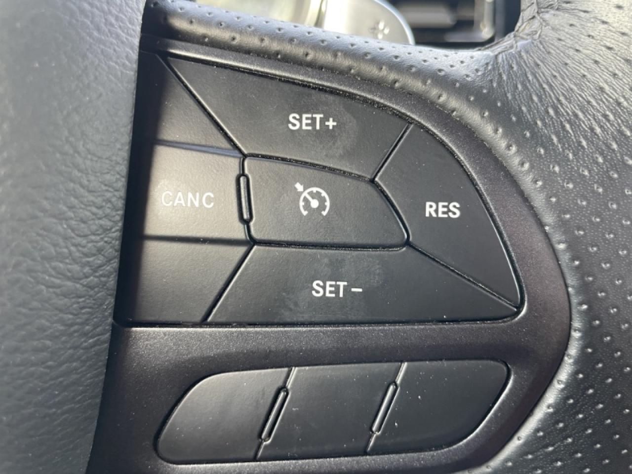 2022 Dodge Durango R/T Photo