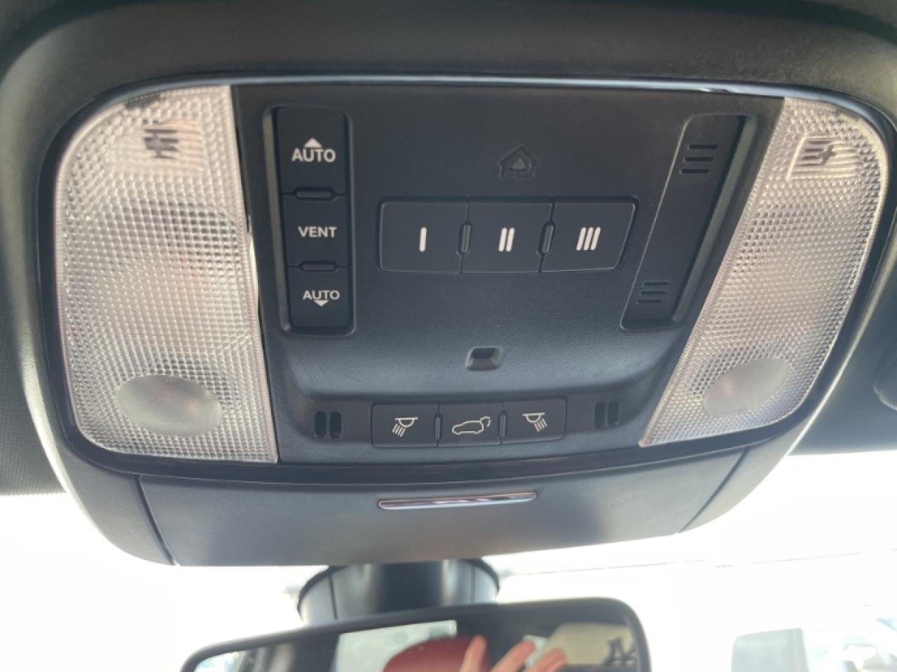 2022 Dodge Durango R/T Photo