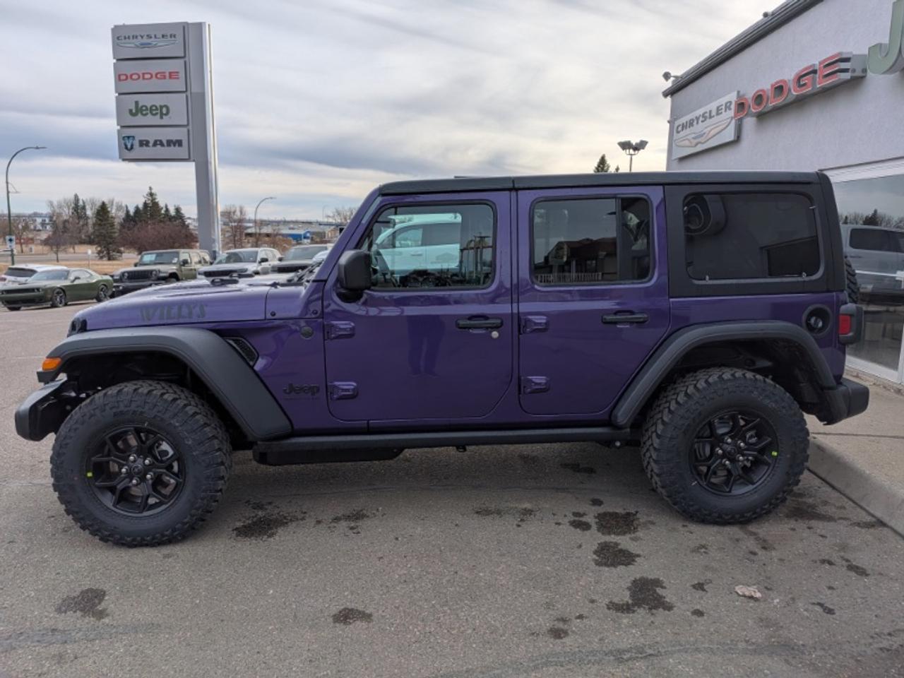 2026 Jeep Wrangler Willys Photo3