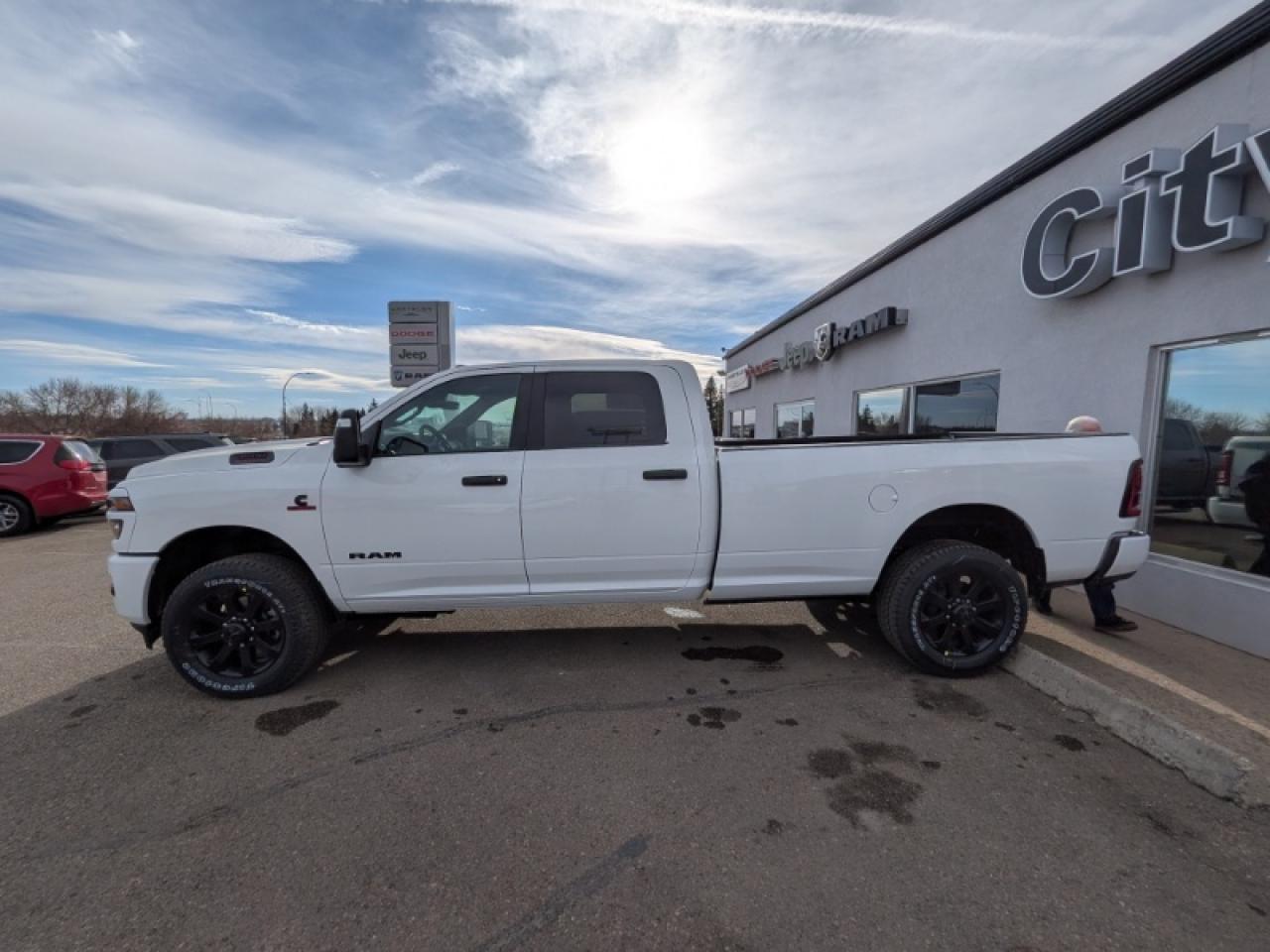 2026 RAM 3500 Big Horn Photo3