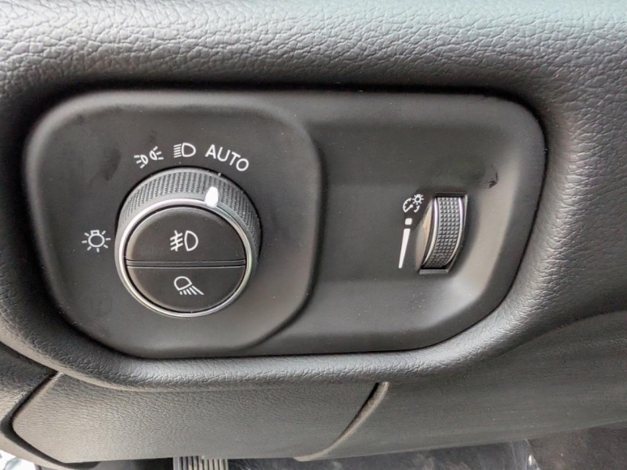 2026 RAM 3500 Big Horn Photo