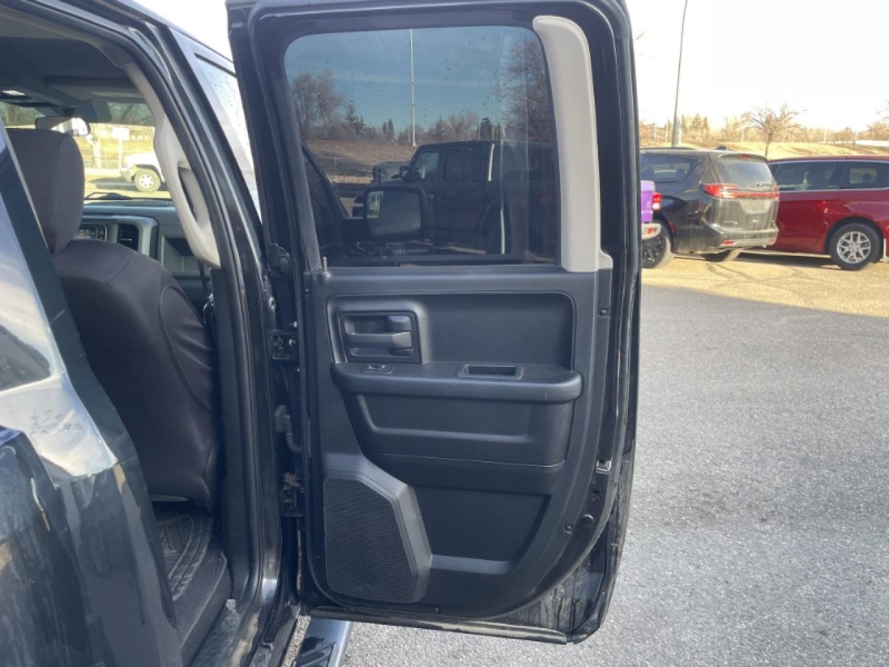 2017 RAM 1500 Express Photo