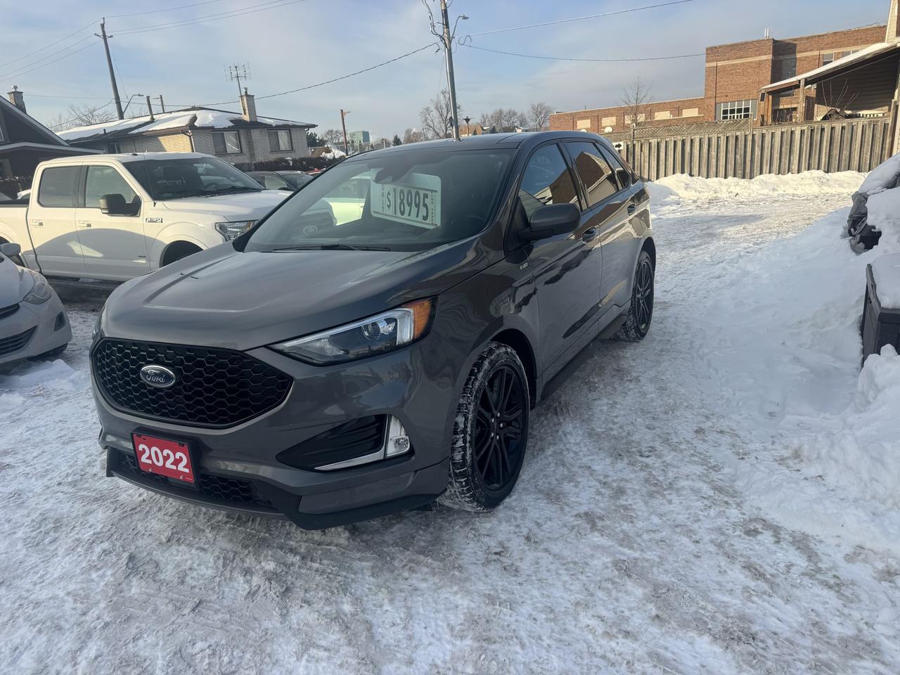 2022 Ford Edge ST Line Photo